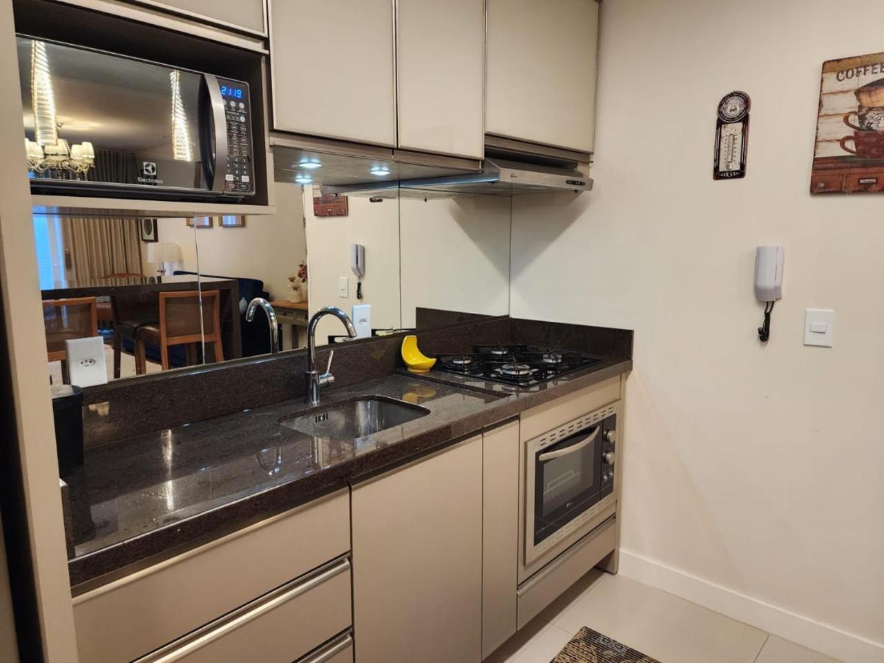 Apartament Lar Do Ozzy Com Lareira No Centro De Gramado! Zewnętrze zdjęcie